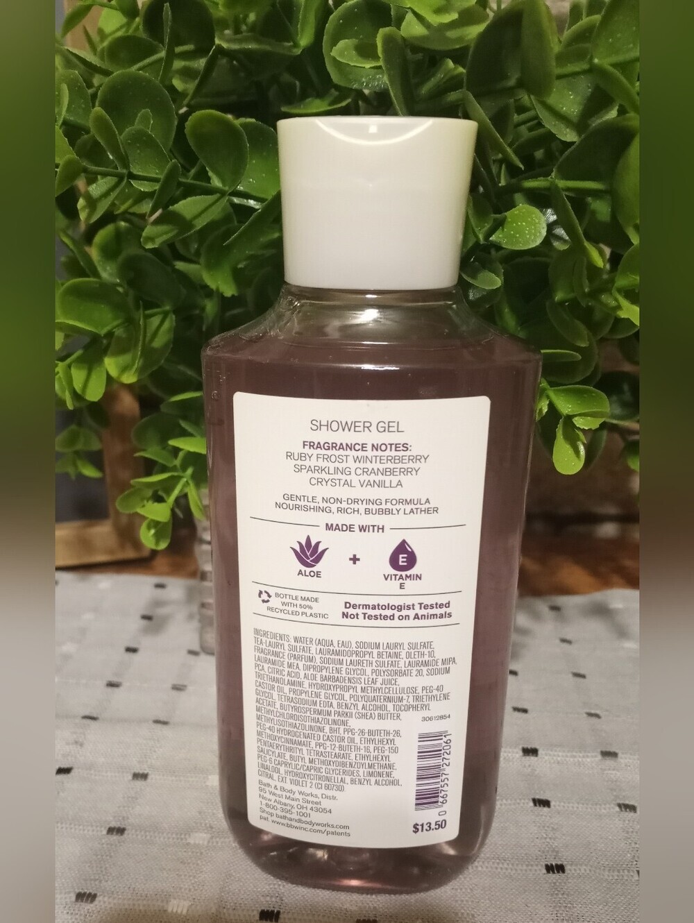 Bath & Body Works Winter Berry Wonder Shower Gel - Picture 2 of 3